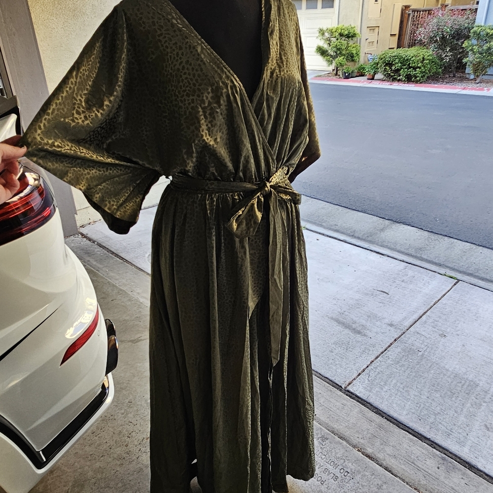 Elegant Olive Green Maxi Dress